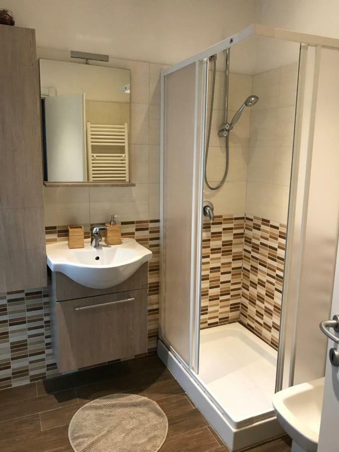 Marina Apartment & Suite Вербания Экстерьер фото